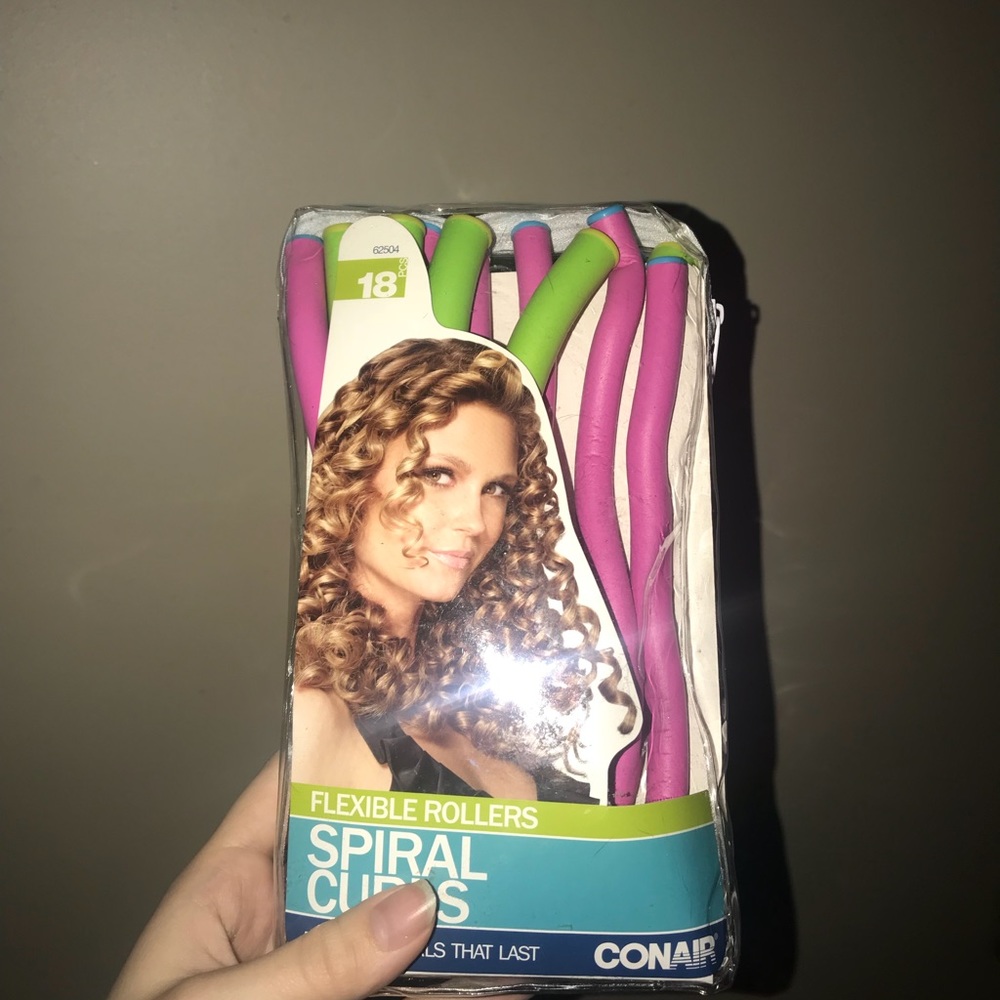 Hair curlers